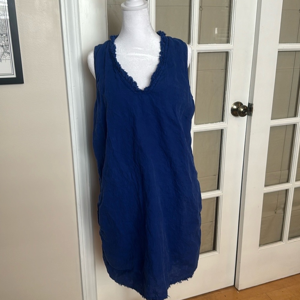Tommy Bahama dress.  Resort wear.   Blue cotton size Xl
